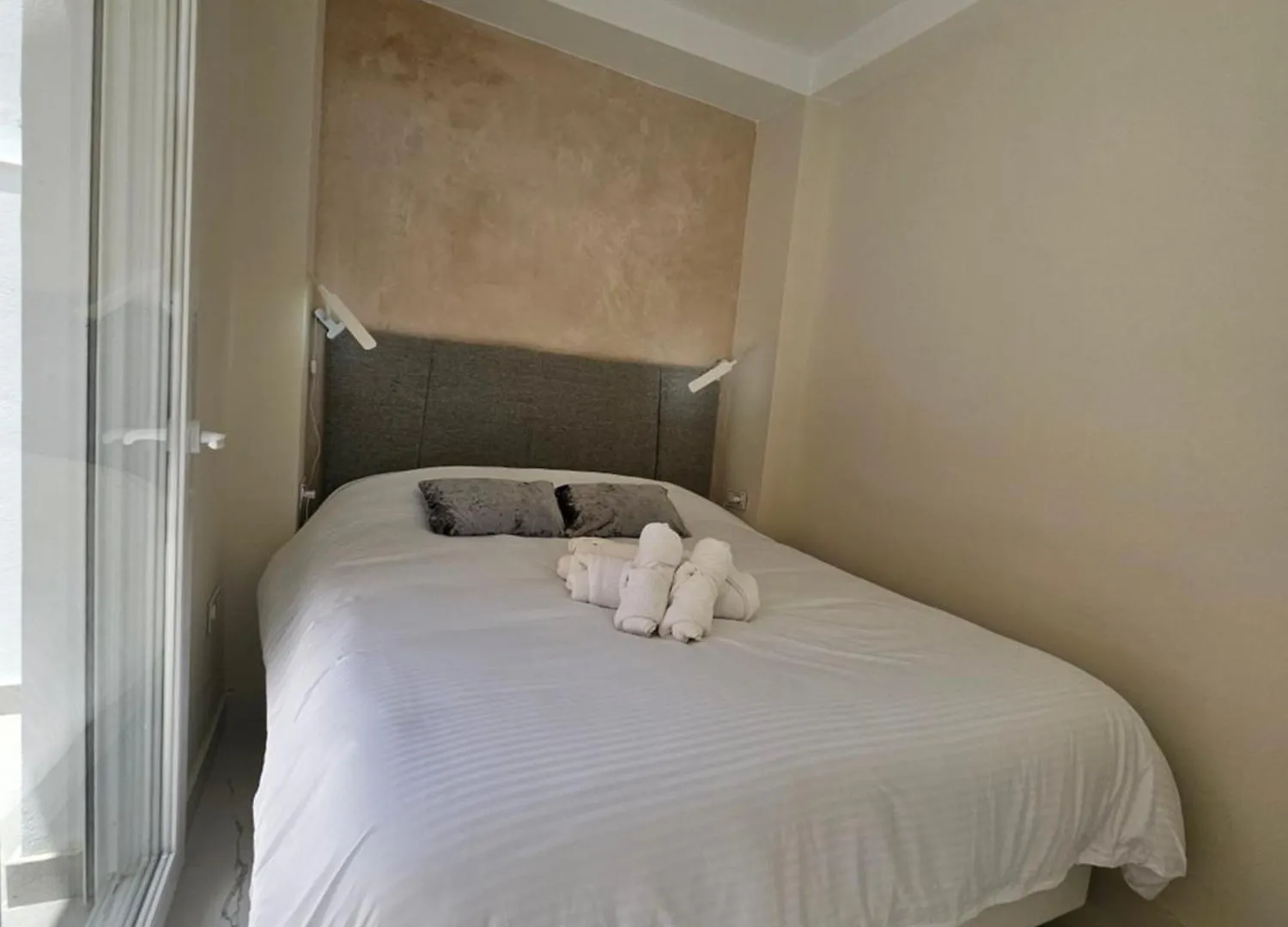 Casa Palacio Garci-Perez Seville Apartment
