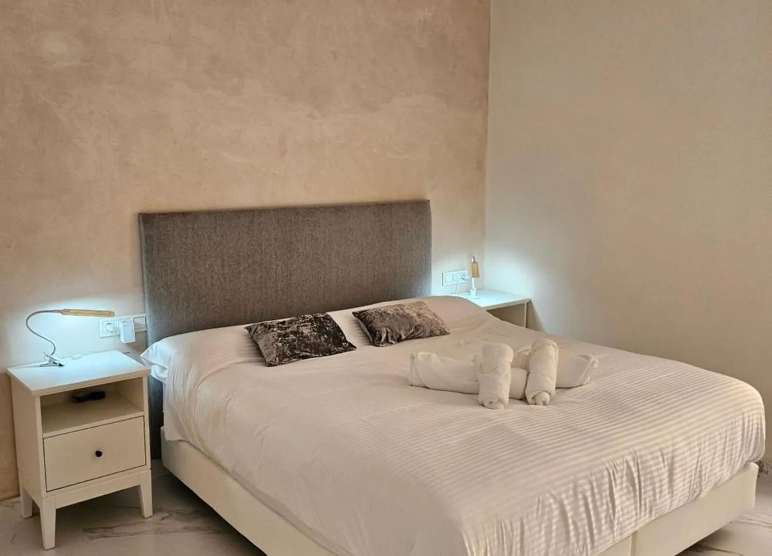 Casa Palacio Garci-Perez Seville Apartment