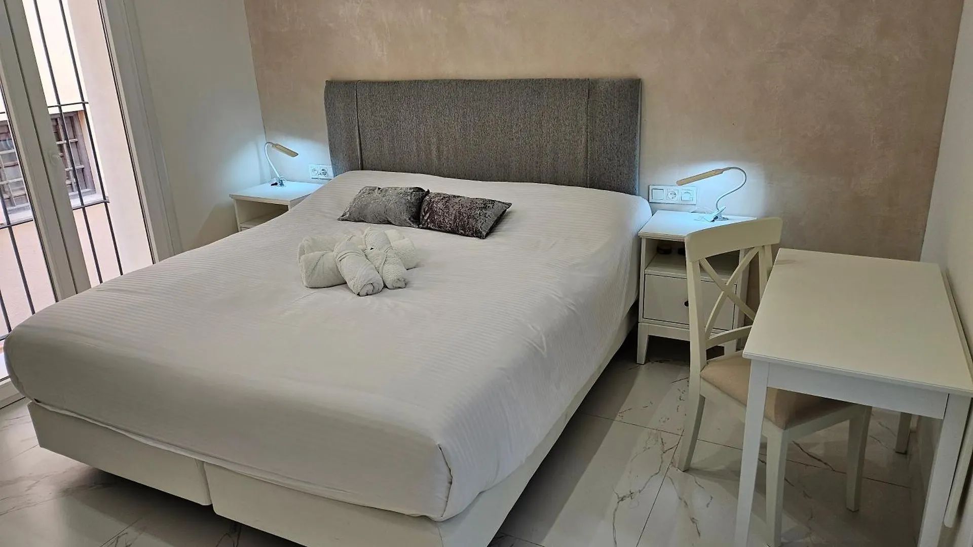 Casa Palacio Garci-Perez Seville Apartment